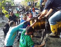 Warga Kelurahan Sentosa Bahu-Membahu Gotong Royong Bersama Walikota