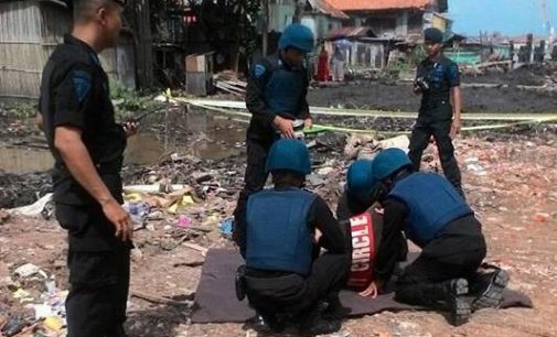 Pepen Sempat Kuncang Dan Lempar Mortir Yang Ditemukannya