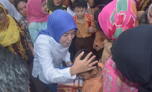 Usai Operasi Semut, ABK SDN 30 Palembang Dapat Bingkisan Dari Wawako