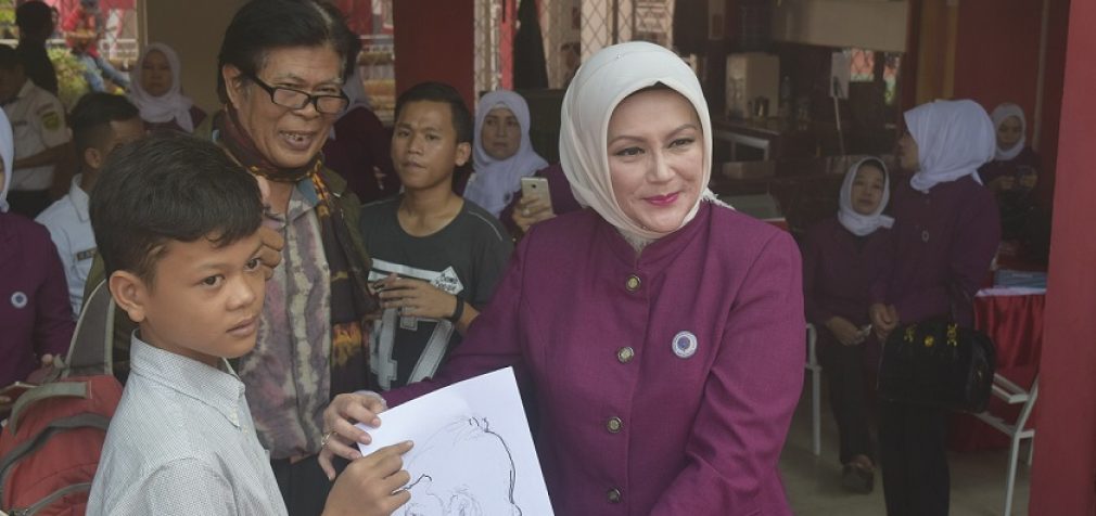 Ikatan Wanita Perhubungan Sumsel Serahkan Bantuan Ke Lapas Anak Pakjo