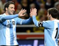 Duet Messi-Higuain Siap Bawa Tango Raih Kemenangan