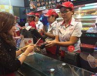 Telkomsel Traktir Pelanggan Dengan T-CASH