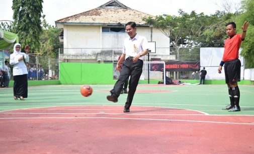 Lomba Futsal SMKN 5 Palembang Perebutkan Piala Gubernur