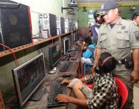 Sat Pol PP Siap Razia Warnet Yang Buka 24 Jam
