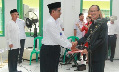 Janjikan Seragam Baru RT,Harnojoyo Juga Umrohkan Satu Ketua RT