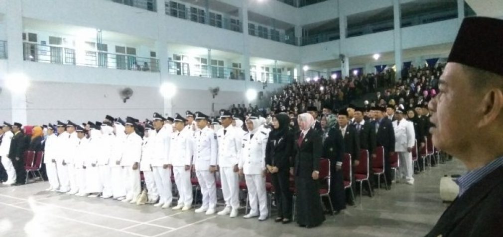 Molor 5 Jam, 1.211 Pejabat Pemkot Dilantik di Luar Malam Hari