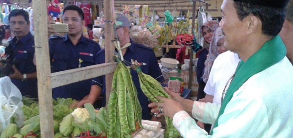 Harnojoyo : Sambel Teri Petai Penafsu Makan