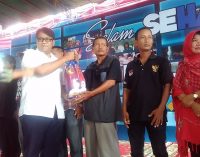 Bagikan 250 Paket Sembako