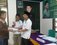 Tanpa Diwakilkan, Erry Gustion Ambil Formulir Balon Wako di PKB