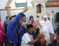 selfie Bareng Harnojoyo Per Hari ada 100 Orang