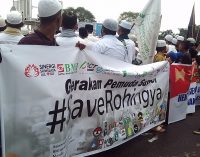 Usai Sholat Jumat, Umat Muslim Sumsel Serukan #Save Rohingya