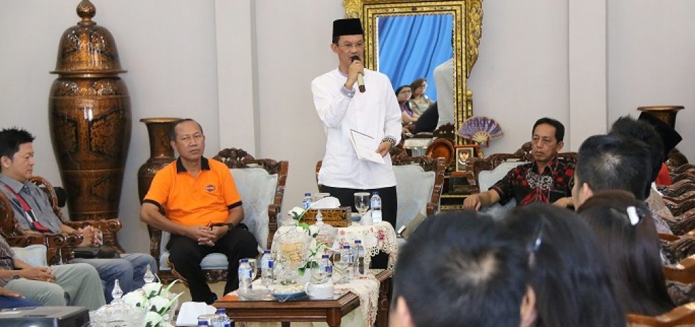 Harnojoyo Bawa Pempek Ke Internasional