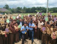 Peduli Pendidikan, PT OKI Pulp Bantu Akses Internet dan Sumbang 6 Ribu buku