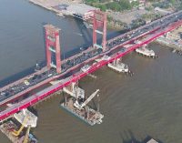 Alex Noerdin : Alhamdulillah Lintasan LRT Sungai Musi Sukses Tersambung