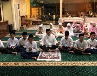 Di Tengah Perburuan Teroris, Kapolri Sempatkan Berbuka Dengan Anak Yatim