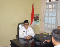 Ahmad Yani Tepati Janji Ngantor Didesa