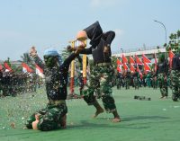 Pagelaran Tari Dan Beladiri Kolosal Warnai Puncak Peringatan HUT KE-73 TNI dI Palembang