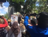 Selain Tuntut PSU, Emak-Emak Juga Suarakan Netralitas KPU