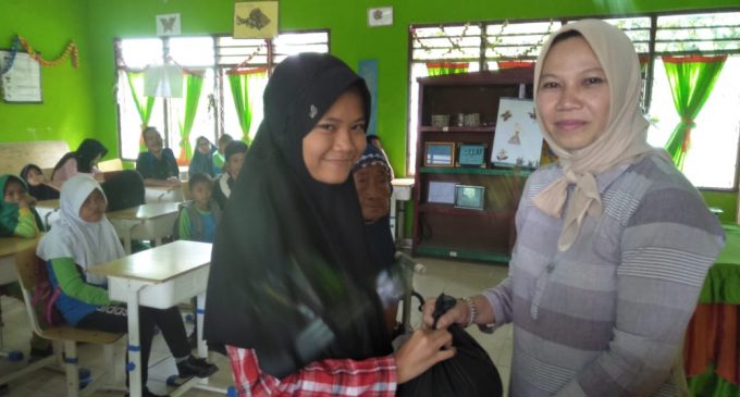 Zakat Fitrah Latih Sifat Kedermawanan Siswa