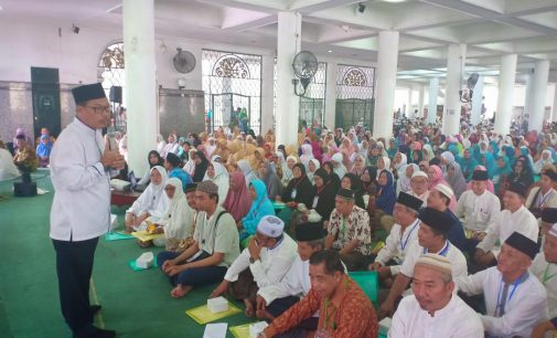 2.858 Calon Jamaah Haji Palembang Ikuti Manasik Haji Massal