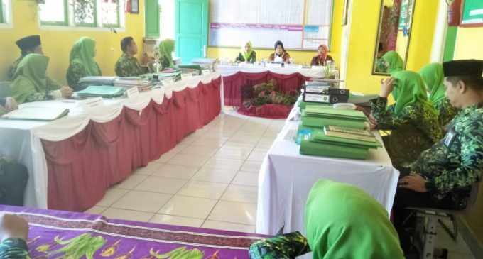 Tim Asesor BAN S/M Nilai 95 Persen Administrasi MIN 3 Muara Enim Sudah Baik
