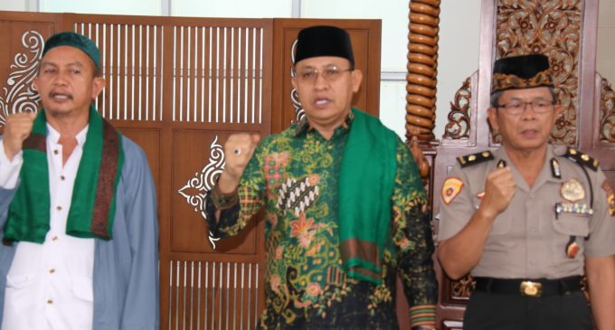 Gelar Pengajian Akbar dan Santunan Anak Yatim