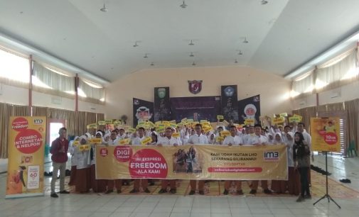 Freedom Internet IM3 Ooredoo Hadir di SMAN 5 Palembang