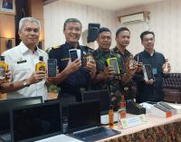 Bea Cukai Bongkar Home Industri Minumas Keras Oplosan