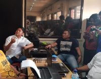 Selipkan Senpira Dipinggang, Martin Dicokok Polisi