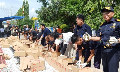 Bea Cukai Palembang Musnahkan Rokok dan Barang – Barang Illegal