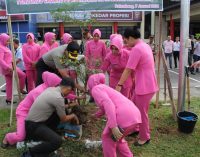 Polrestabes Palembang Tebar Bibit Pohon 