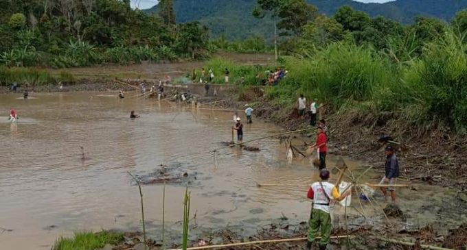 Rehab Tebat Dalam, Tak Berhasil Swadaya Kades Janjikan Dana Desa