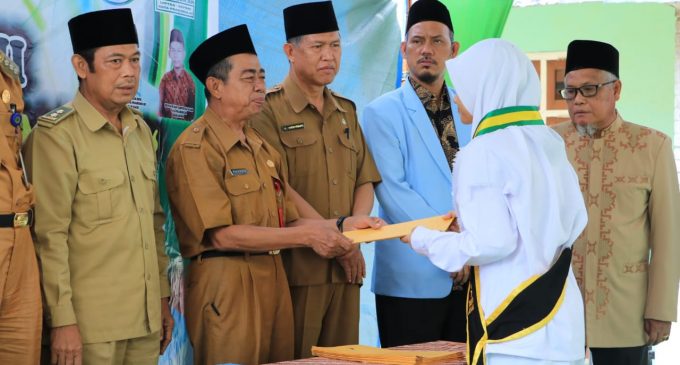 Diknas kota Prabumulih Hadiri Wisuda Ke III Tahfizh Al Malik