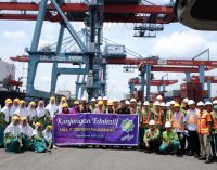 SMA IT Izzuddin ‘Goes to Customs’ Bea Cukai