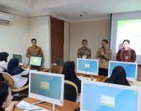 Kabag TU Sumsel Dampingi Karo Kepegawaian Monitor Ujian CAT