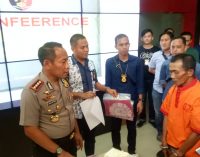 Buruh Bangunan Sukses Belanja Dengan Uang Palsu