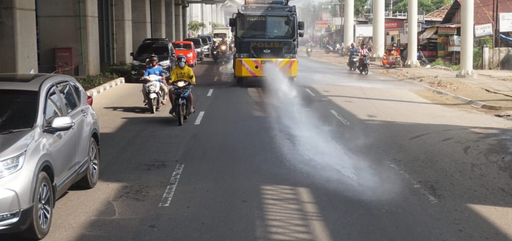 Sejumlah Jalan Protokol Kembali Disemprot Disinfektan