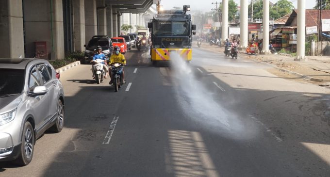 Sejumlah Jalan Protokol Kembali Disemprot Disinfektan