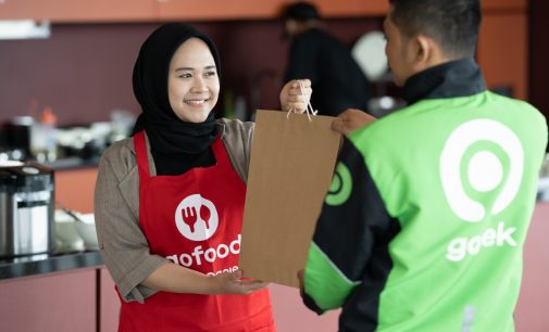 Gojek Kembali Ringankan Beban Harian Mitra Melalui Program Paket Makan Keluarga