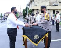 Kapolda Sumsel Beri Penghargaan 21 Polisi Berprestasi