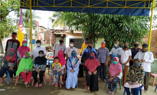 Kelurahan 2 Ilir Bersama Tim Puskesmas Sosialisasikan Protokol Kesehatan