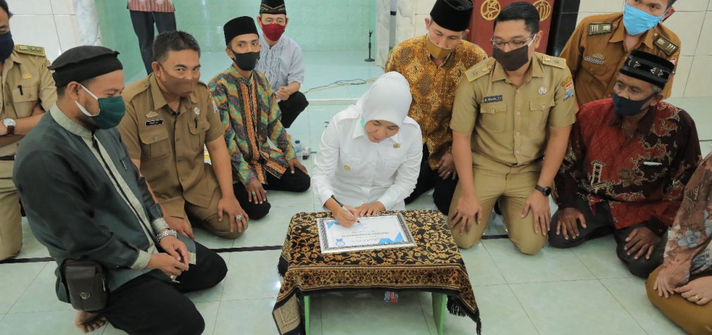 Wawako Palembang Resmikan Masjid Darussalam di Kecamatan Kalidoni