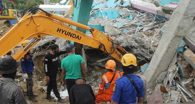 34 Korban Meninggal Dunia Akibat Gempa Sulawesi Barat