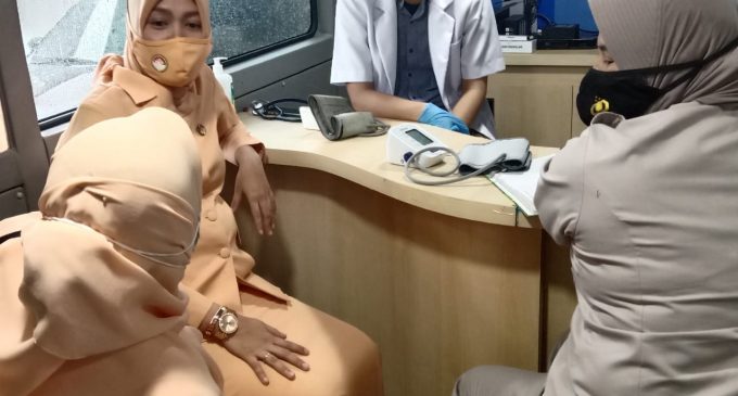 Samsat IV Palembang Adakan Donor Darah dan Pengobatan Gratis