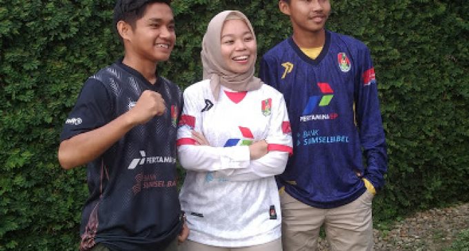 Borong Jersey Bukti Cinta Dokter Rissa Kepada Persipra