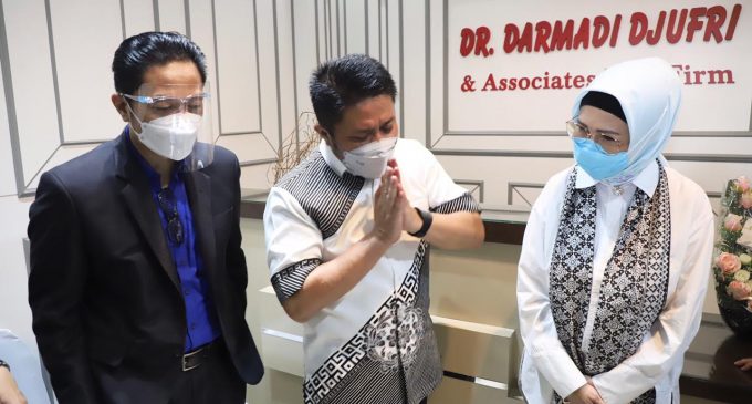 HD Resmikan Kantor DR. Darmadi Djuffri dan Asociates Firma Law