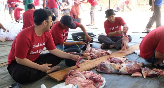 Pertamina EP Pendopo Field Serbar 3.200 Paket Daging Kurban