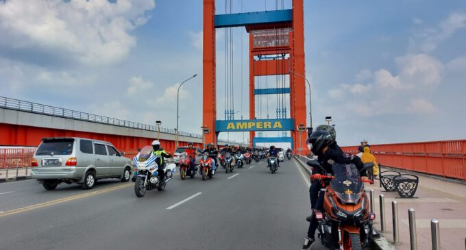 50 Bikers Jajal Sensasi Berkendara New Honda ADV 160