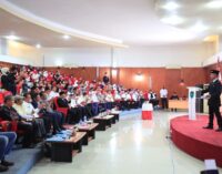 Hadiri Grand Final Baca Puisi, Herman Deru : Seni Tulis dan Baca Puisi Gencar Digalakan Disekolah-sekolah