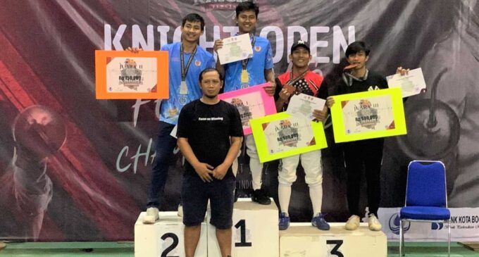 Kembali Harumkan Nama UBD, Aldo Raih Peringkat 3 Kejuaraan Fencing Championship
